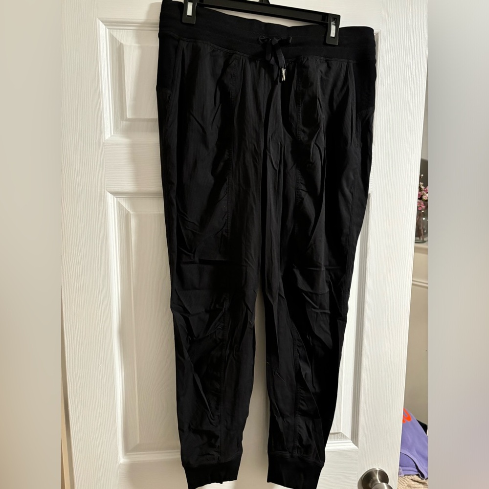 Lululemon joggers
